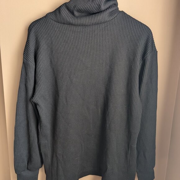 NEW Black Turtle Neck Sweater by The Gap - Picture 4 of 9